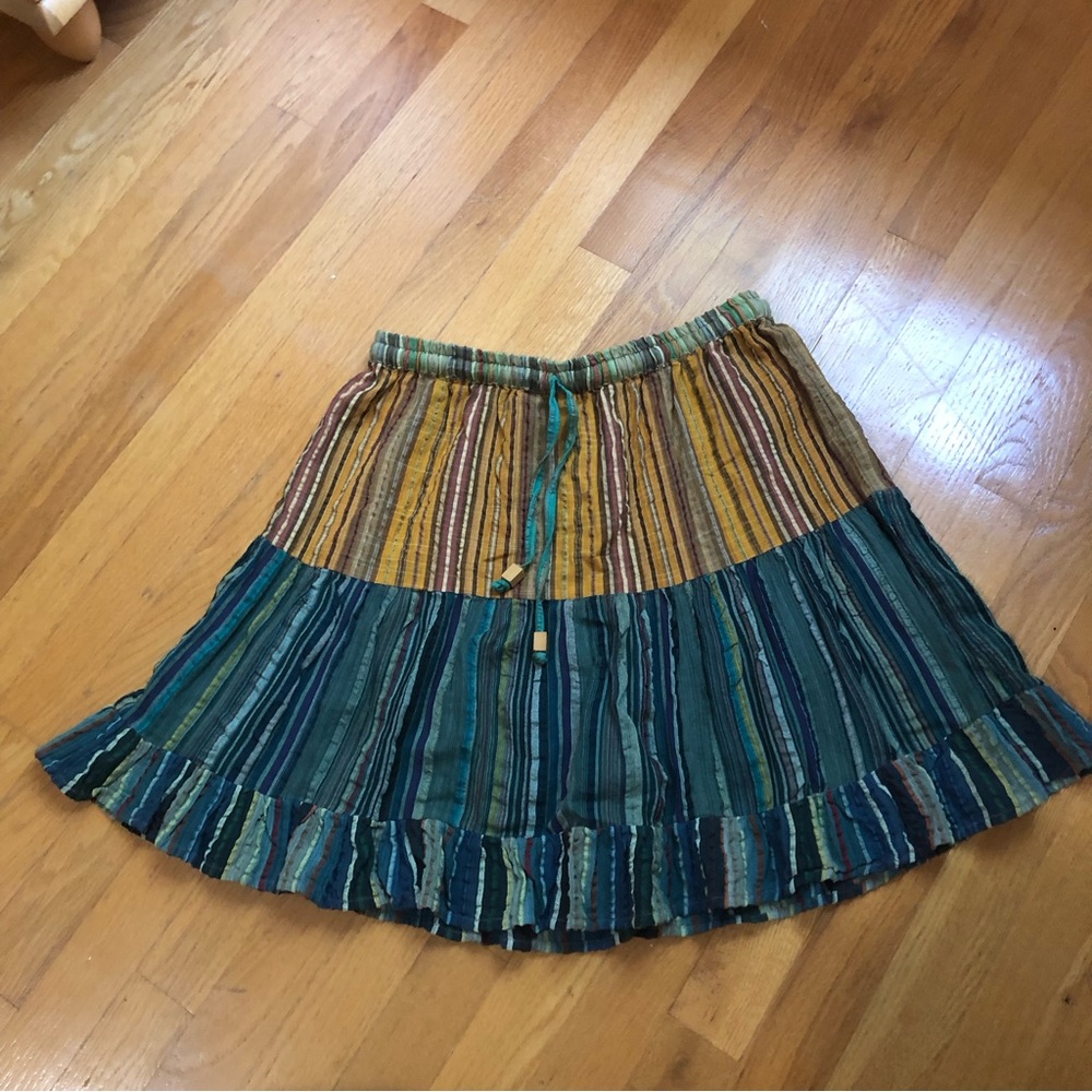 Flowy skirt